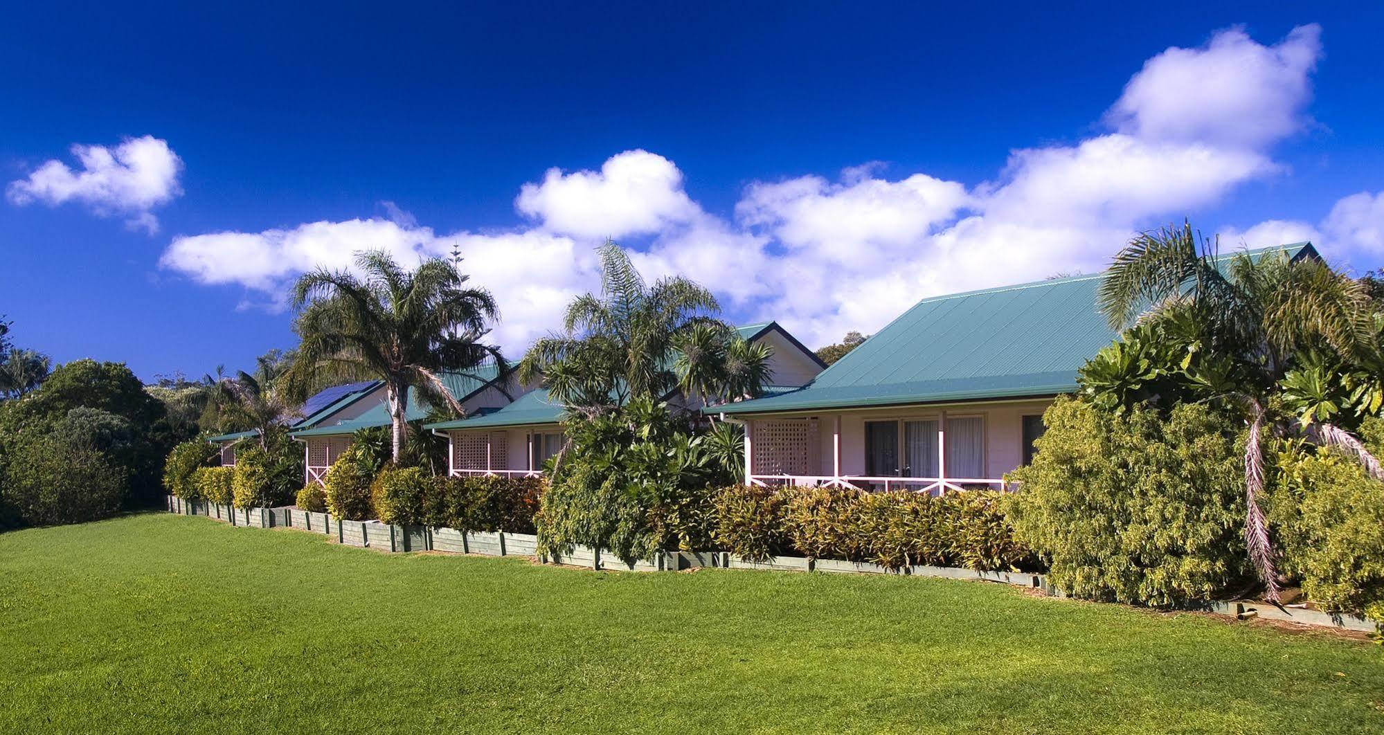 Poinciana Cottages Burnt Pine Exterior foto